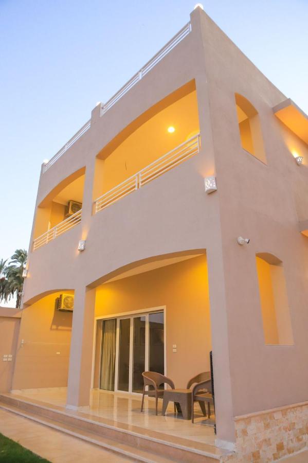 Royal Nile Villa - Pool View Apartment 1 룩소르 외부 사진