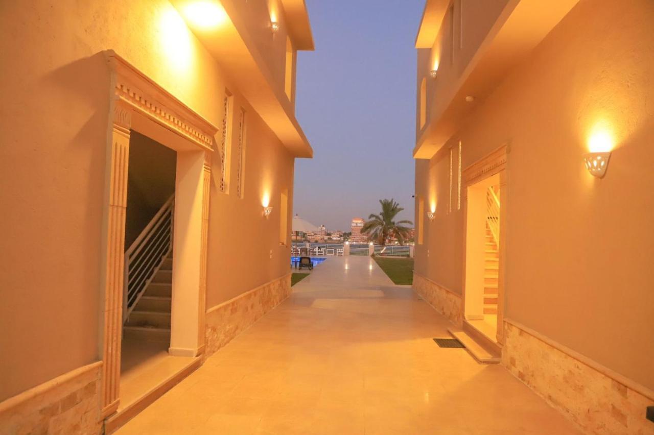 Royal Nile Villa - Pool View Apartment 1 룩소르 외부 사진
