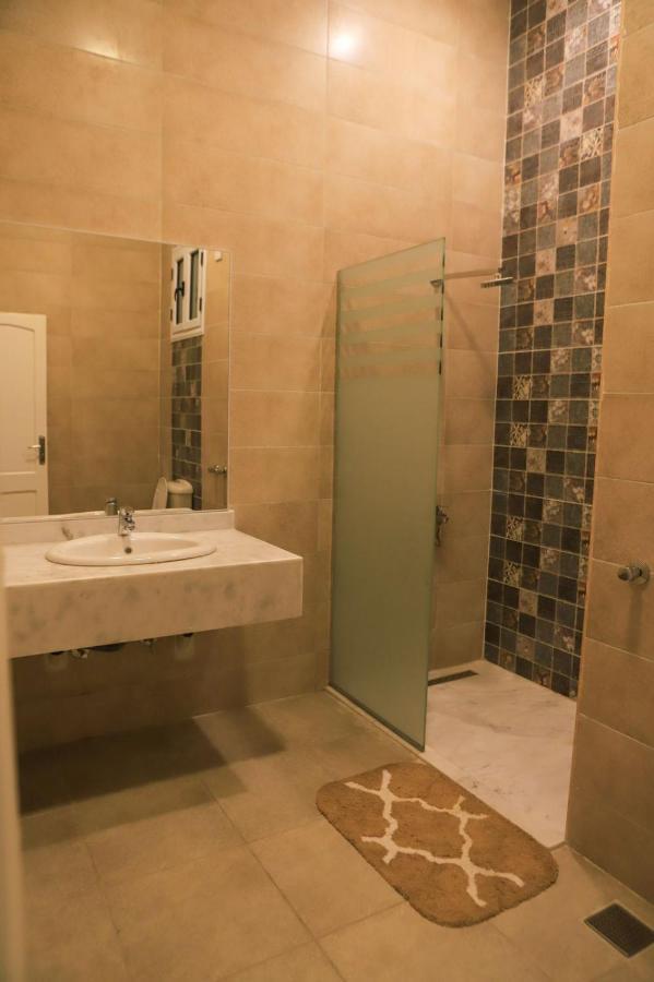 Royal Nile Villa - Pool View Apartment 1 룩소르 외부 사진